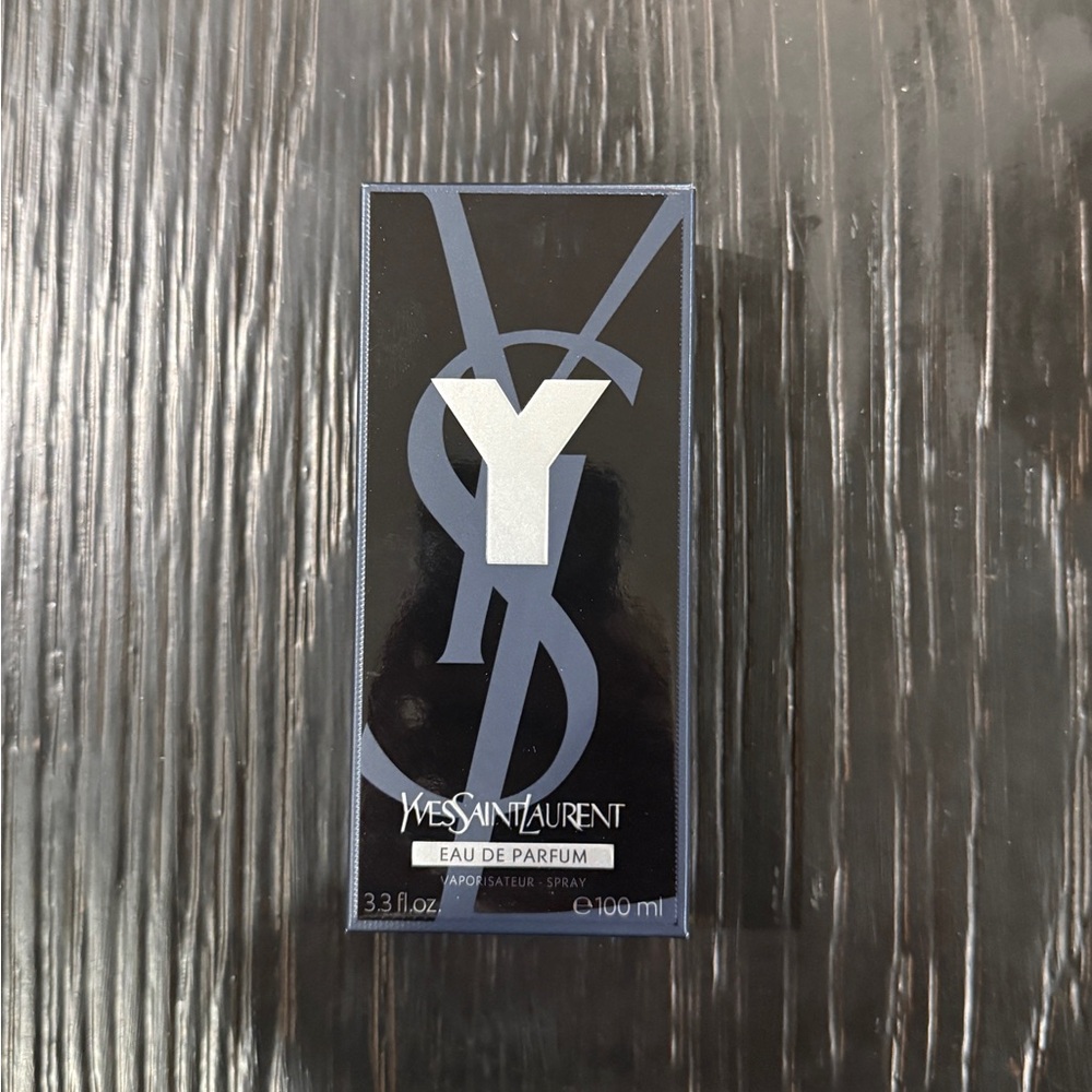 Yves Saint Laurent Eau de Parfum in Black and Silver Tones